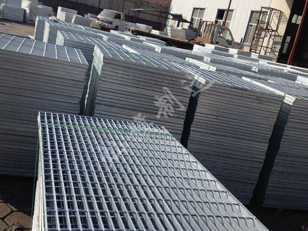 湖北水廠用鋼格板圖片3